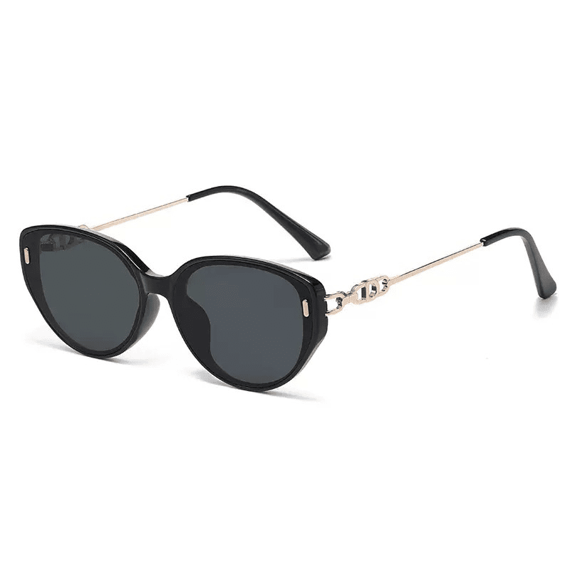 Black Frame Fashion Sunglasses - Image 5