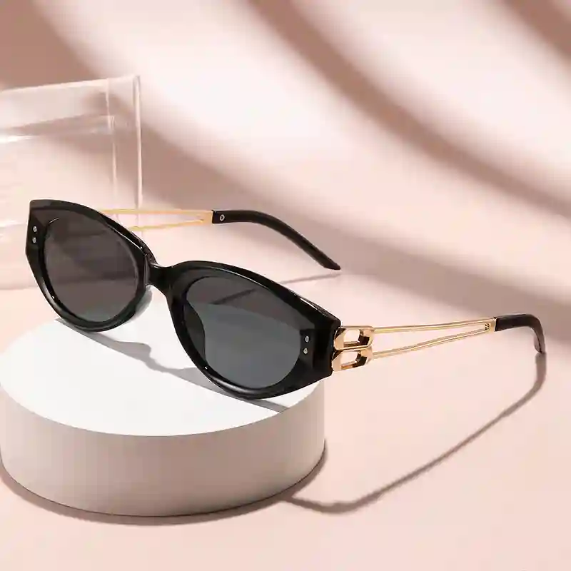 Black & Gold Cat Eye Sunglasses - Image 5